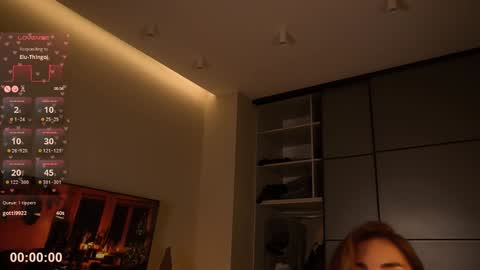 Snapshot of misssweettie chatting on 12-23-24, 09:18 You can call me Pretty online show from 12-23-24, 09:18