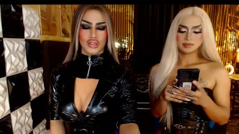 misstrishontop online show from 04-10-26, 08:19