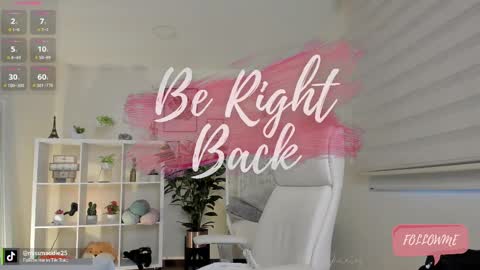 Snapshot of missvancouver_ chatting on 09-22-25, 12:40 Mafe Jimenez online show from 09-22-25, 12:40