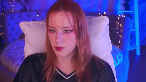 Snapshot of missvelora chatting on 11-19-25, 09:37 MissVelora online show from 11-19-25, 09:37