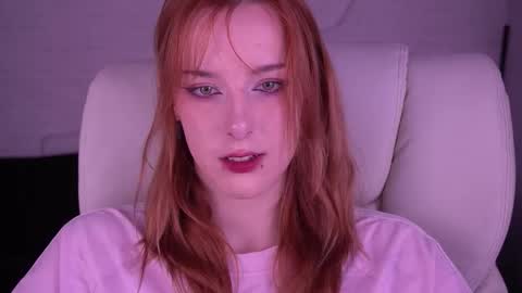 Snapshot of missvelora chatting on 11-26-25, 08:32 MissVelora online show from 11-26-25, 08:32