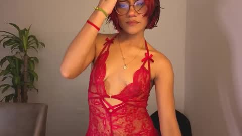 Snapshot of missvenuss chatting on 10-09-25, 08:40 IG MISSVENUSS1 online show from 10-09-25, 08:40