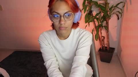 Snapshot of missvenuss chatting on 11-04-25, 08:35 IG MISSVENUSS1 online show from 11-04-25, 08:35