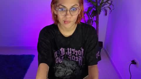 Snapshot of missvenuss chatting on 11-09-25, 07:17 IG MISSVENUSS1 online show from 11-09-25, 07:17