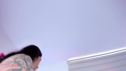 Pau OFmissweetpeach online show from 01-15-26, 08:23