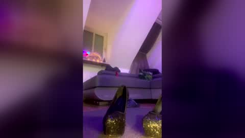 Snapshot of missy_87 chatting on 01-08-26, 11:18 missy_87 online show from 01-08-26, 11:18