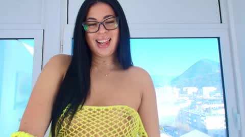 missyscarlet online show from 04-15-26, 05:03