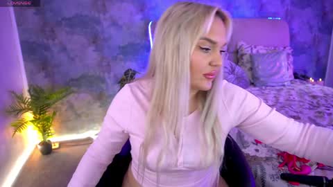 missyymarty online show from 04-20-26, 07:22