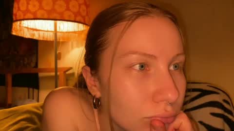 Snapshot of misszlataa chatting on 03-06-25, 06:59 Zlata online show from 03-06-25, 06:59