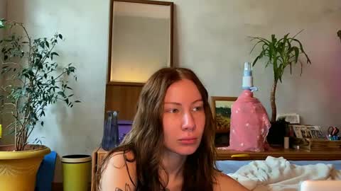 Snapshot of misszlataa chatting on 09-15-25, 09:53 Zlata online show from 09-15-25, 09:53