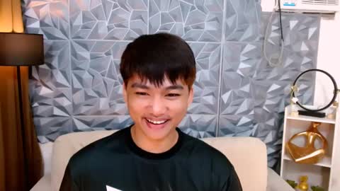 SAINT SACHI  will make your day  online show from 02-22-25, 04:18