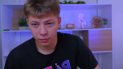 Snapshot of mister_vice chatting on 09-14-25, 08:46 mister_vice online show from 09-14-25, 08:46