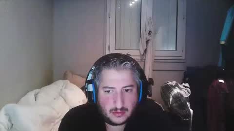 Snapshot of misterbelled chatting on 10-08-25, 03:42 misterbelled online show from 10-08-25, 03:42