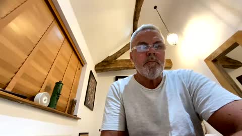 Snapshot of misterblivs chatting on 07-07-26, 11:09 Misterblivs online show from 07-07-26, 11:09