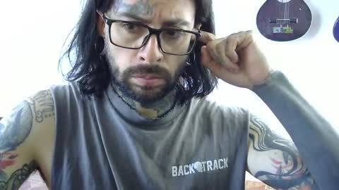 misternocturne online show from 04-18-26, 04:11