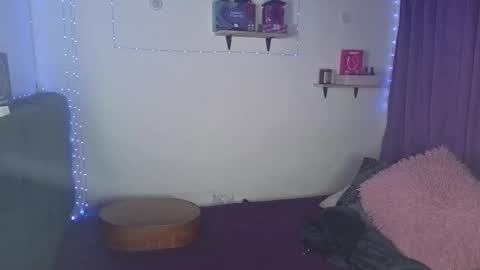       online show from 09-23-25, 06:49