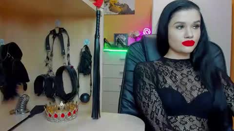 Snapshot of mistress_kristi chatting on 02-22-26, 08:07 Mistress Kristi online show from 02-22-26, 08:07