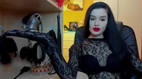 Snapshot of mistress_kristi chatting on 05-24-26, 12:43 Mistress Kristi online show from 05-24-26, 12:43
