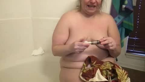 Snapshot of mistress_lk chatting on 01-31-25, 03:22 MistyVale online show from 01-31-25, 03:22