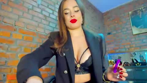 mistress_milana_ online show from 09-28-25, 12:21