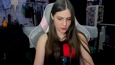 Snapshot of mistress_priest chatting on 03-10-25, 12:07 Dirty Priest and Ivi online show from 03-10-25, 12:07