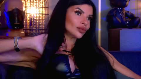 Elenia online show from 06-06-26, 12:54