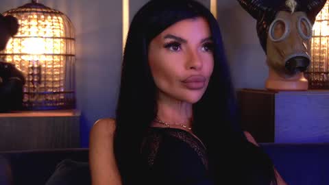 Elenia online show from 07-20-26, 10:39