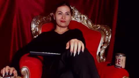 Mistress Fabiola   online show from 03-18-26, 06:44