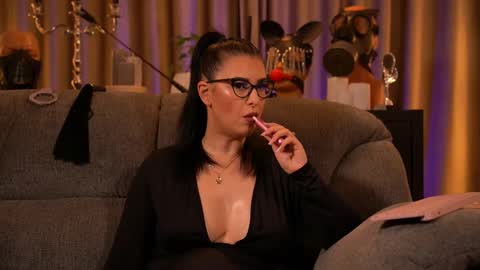 Mistress Kelly online show from 09-21-25, 01:07