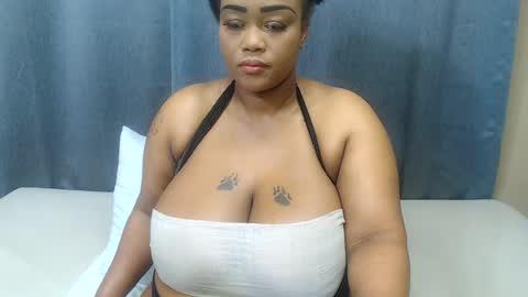 Snapshot of mistressofmelons chatting on 08-01-26, 08:13 MistressOfMelons online show from 08-01-26, 08:13