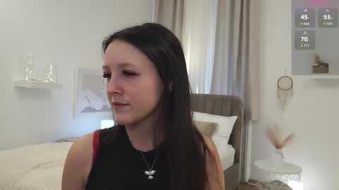 Sindy online show from 02-06-26, 08:40