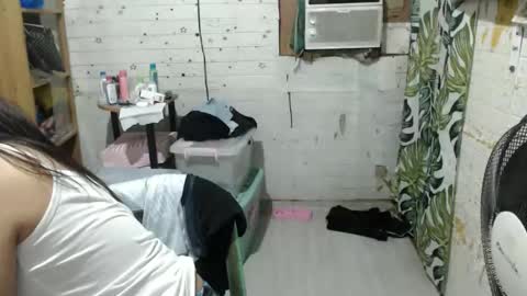 Snapshot of mistresssexymhacy69 chatting on 05-17-26, 01:51 mistresssexymhacy69 online show from 05-17-26, 01:51
