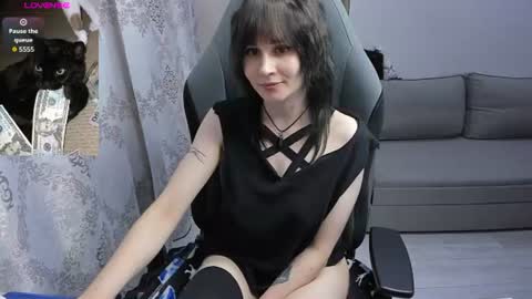 Snapshot of misty_dark chatting on 06-18-26, 10:52 misty_dark online show from 06-18-26, 10:52