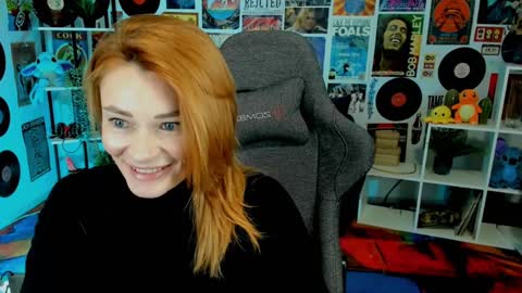 Snapshot of mistybarnes chatting on 12-15-24, 07:02 MistyBarnes NONUDE MODEL online show from 12-15-24, 07:02