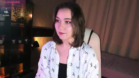 Snapshot of mistylovia chatting on 11-23-25, 09:31 mistylovia online show from 11-23-25, 09:31