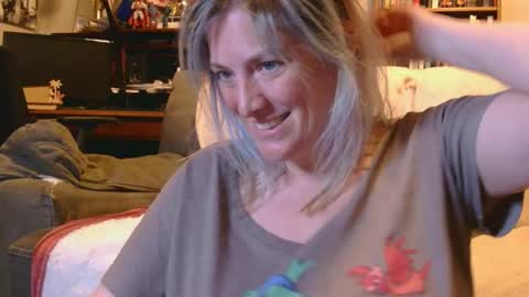 Misty Mountains online show from 03-22-26, 04:05