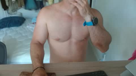 Snapshot of mitcheli chatting on 05-14-26, 07:42 Onlyfans online show from 05-14-26, 07:42