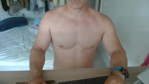 Snapshot of mitcheli chatting on 05-21-26, 02:24 Onlyfans online show from 05-21-26, 02:24