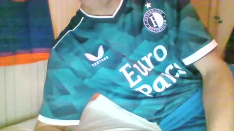 mitta93 online show from 12-12-24, 06:42