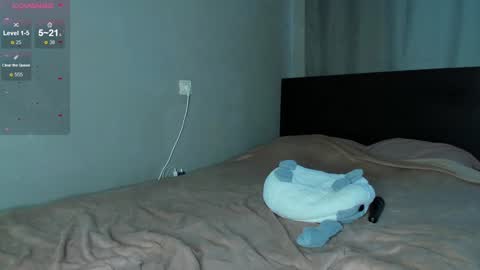 Mia 3 online show from 12-29-24, 07:39