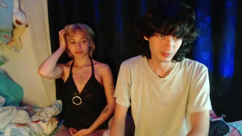 Naomi and Nekorii online show from 05-15-26, 07:48