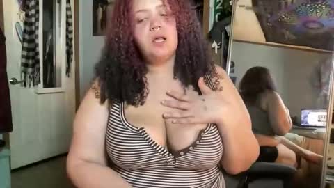 mixxedgoodness222 online show from 04-11-26, 02:38