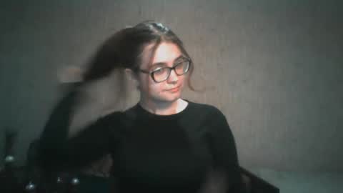 Snapshot of miyabe chatting on 01-26-25, 07:10 Milana online show from 01-26-25, 07:10