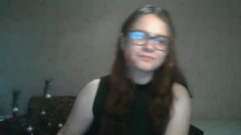 Snapshot of miyabe chatting on 02-01-25, 10:15 Milana online show from 02-01-25, 10:15