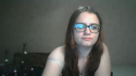 Snapshot of miyabe chatting on 02-10-25, 04:14 Milana online show from 02-10-25, 04:14