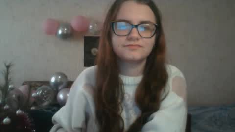 Snapshot of miyabe chatting on 02-16-25, 10:10 Milana online show from 02-16-25, 10:10