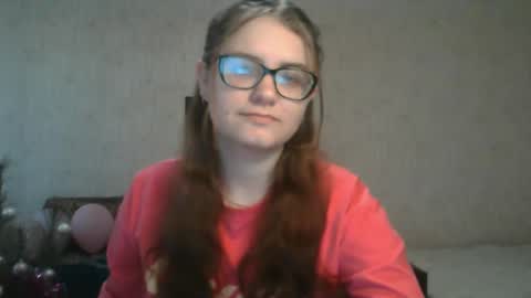 Snapshot of miyabe chatting on 03-09-25, 07:34 Milana online show from 03-09-25, 07:34