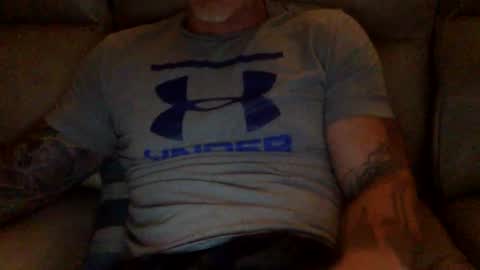 Snapshot of mjg175 chatting on 12-09-24, 06:03 SexyRed online show from 12-09-24, 06:03