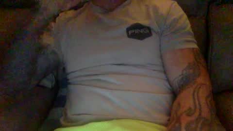 Snapshot of mjg175 chatting on 12-11-24, 09:23 SexyRed online show from 12-11-24, 09:23