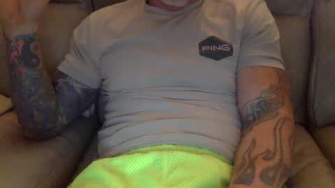 Snapshot of mjg175 chatting on 02-09-25, 05:54 SexyRed online show from 02-09-25, 05:54